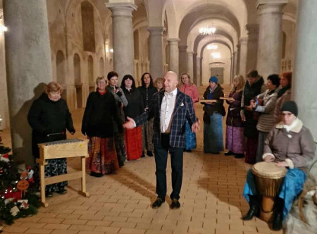 18.11.2025 Buňka v konírně zámku Zákupy